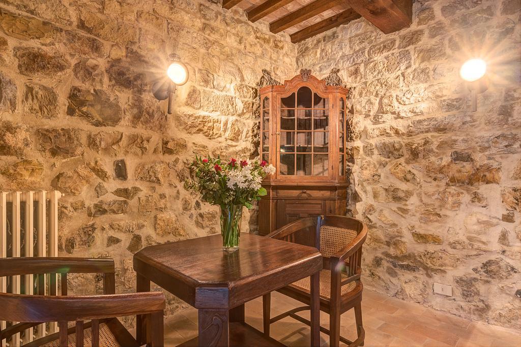 كاستيلْنْوافو بيراردين Residence Castello Di Orgiale المظهر الخارجي الصورة
