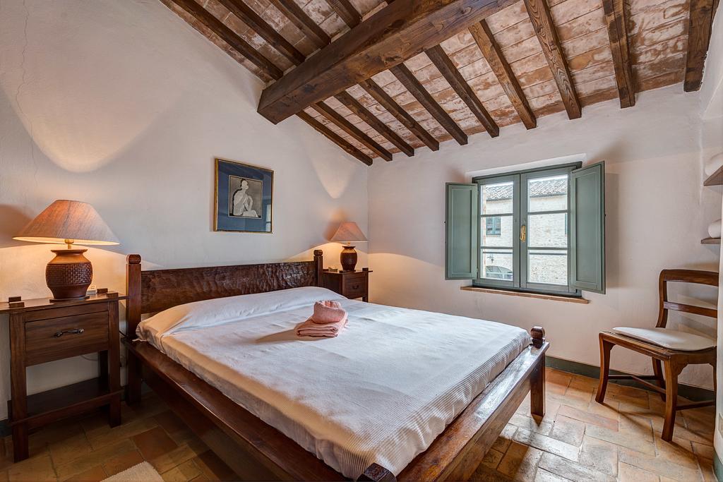 كاستيلْنْوافو بيراردين Residence Castello Di Orgiale المظهر الخارجي الصورة
